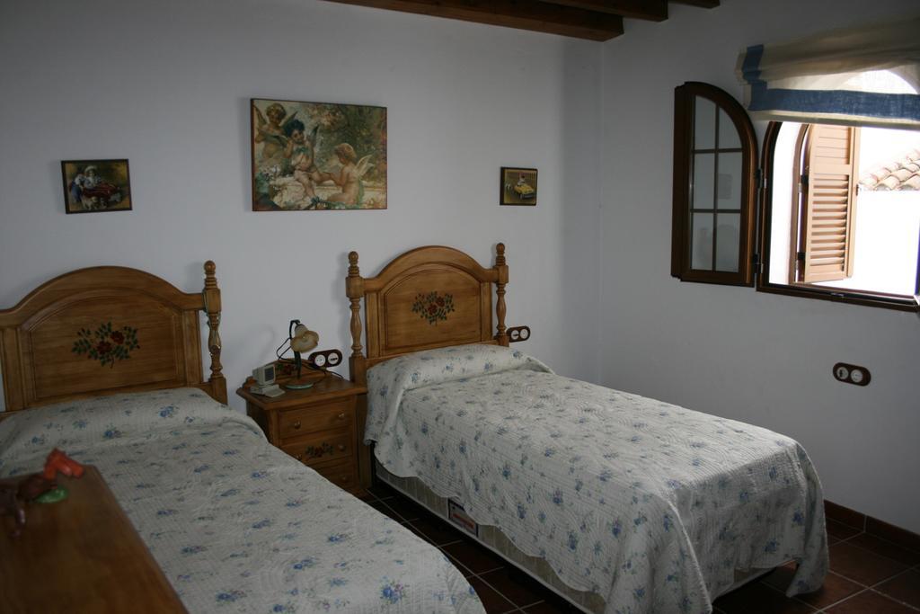 Casa Lentegi Guest House Bagian luar foto
