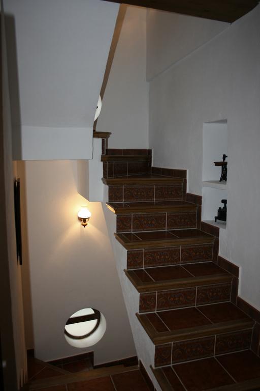 Casa Lentegi Guest House Bagian luar foto
